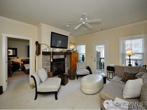 Beaucatcher House - Residential