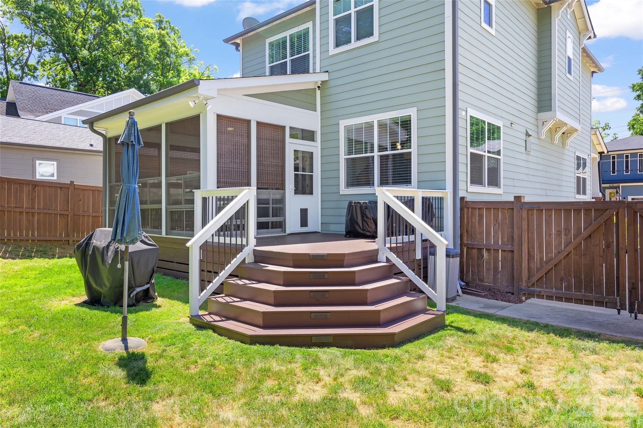Davis Park - Residential