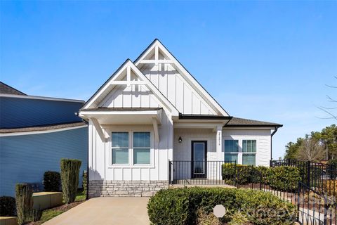 Photo of 21216 Sanctuary Drive, Lancaster, SC 29720 (MLS # 4343493)