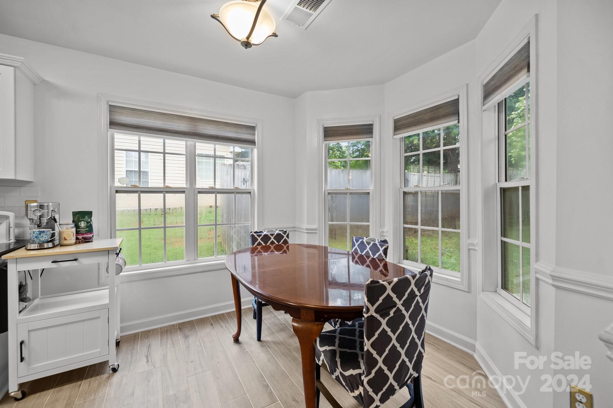 Longview Oaks - Residential