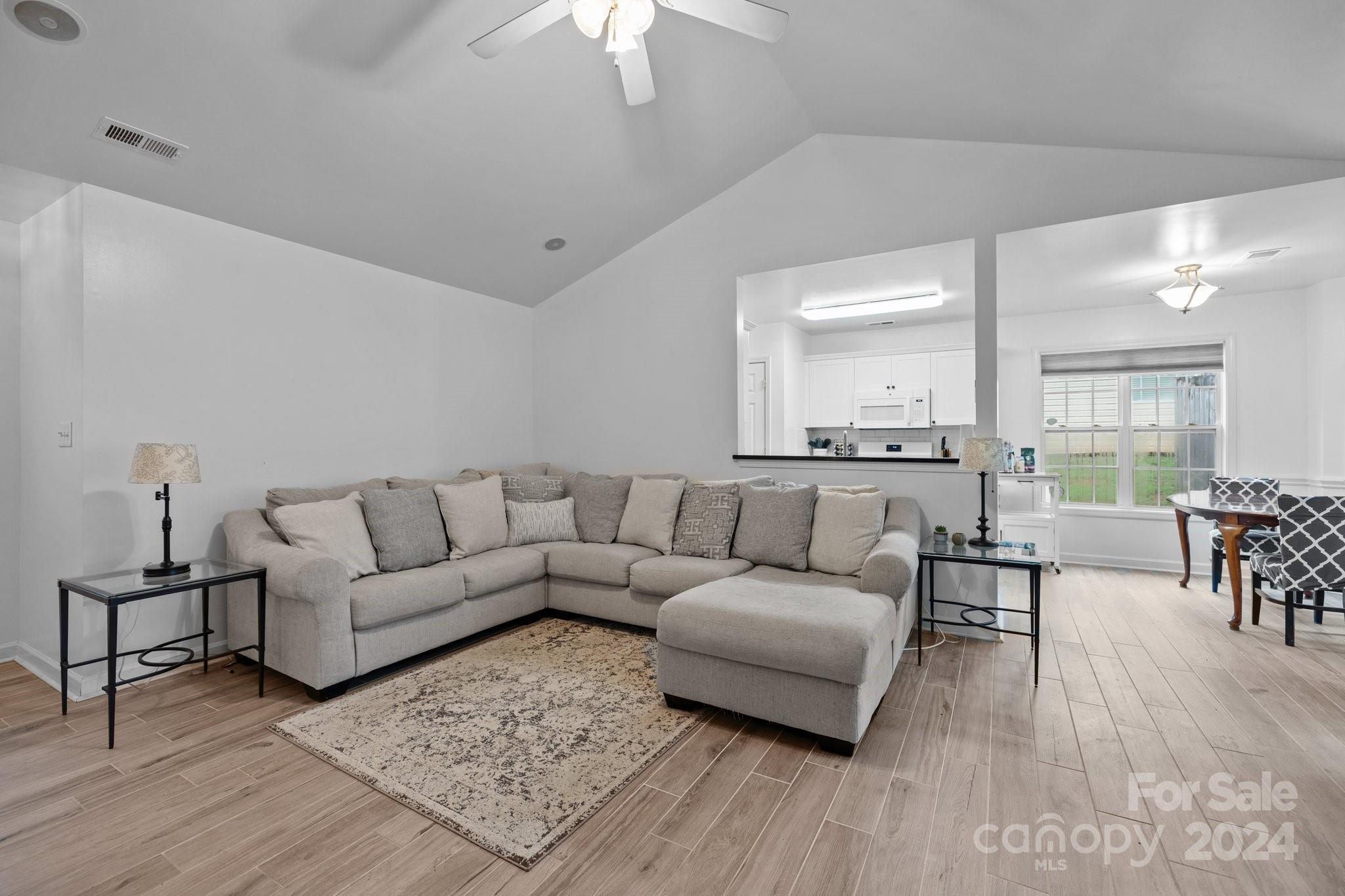 Longview Oaks - Residential