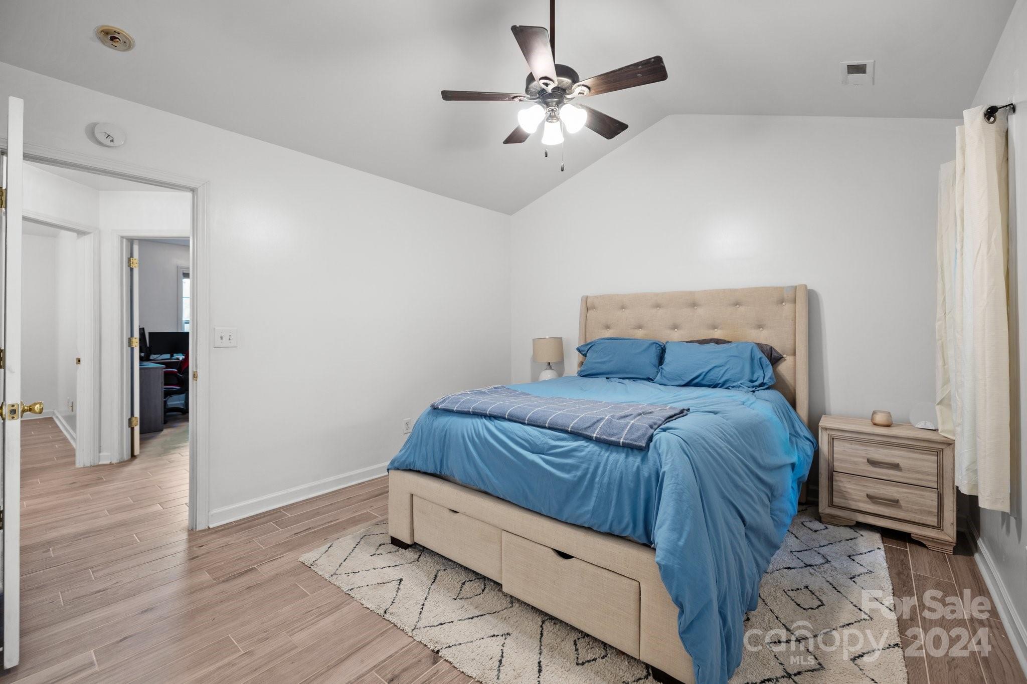 Longview Oaks - Residential