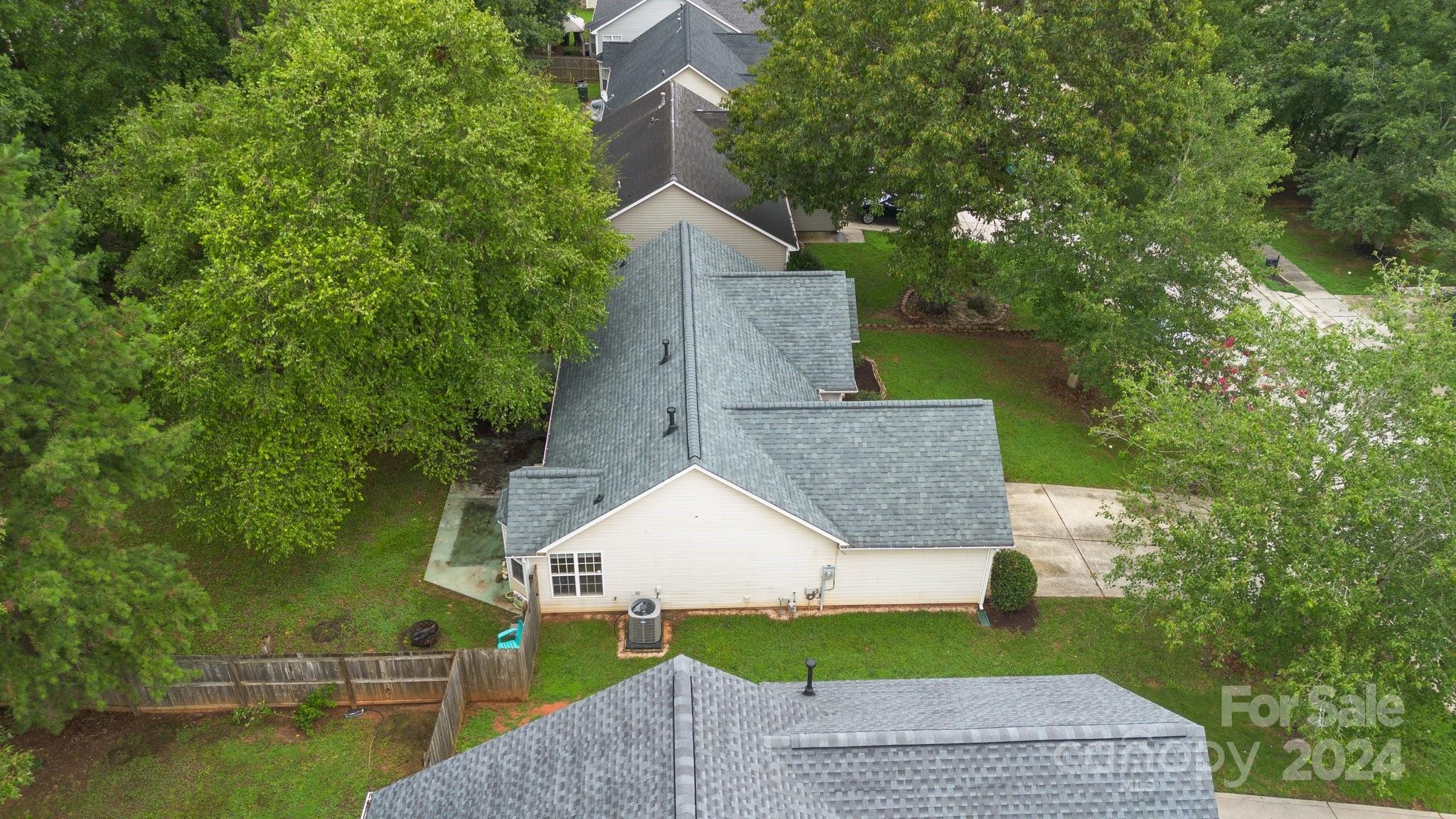 Longview Oaks - Residential