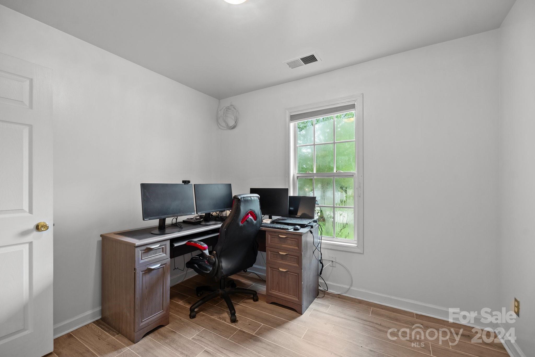 Longview Oaks - Residential