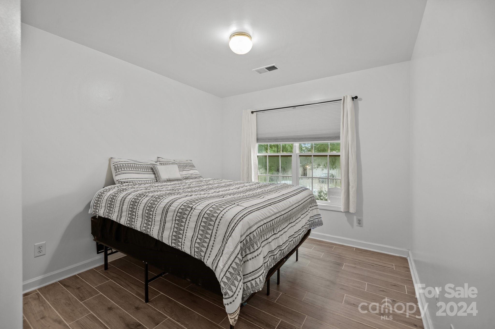 Longview Oaks - Residential