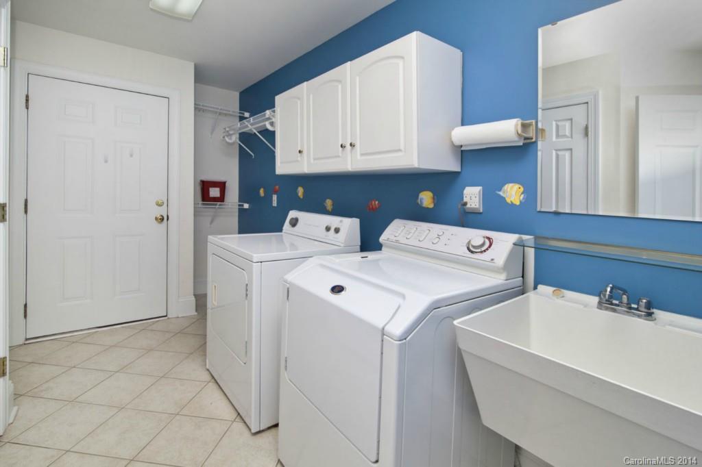 Gibbs Cove - Residential