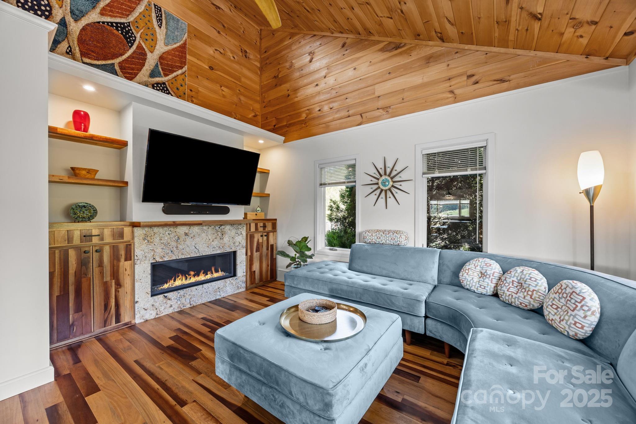 593 Buck Ridge Road