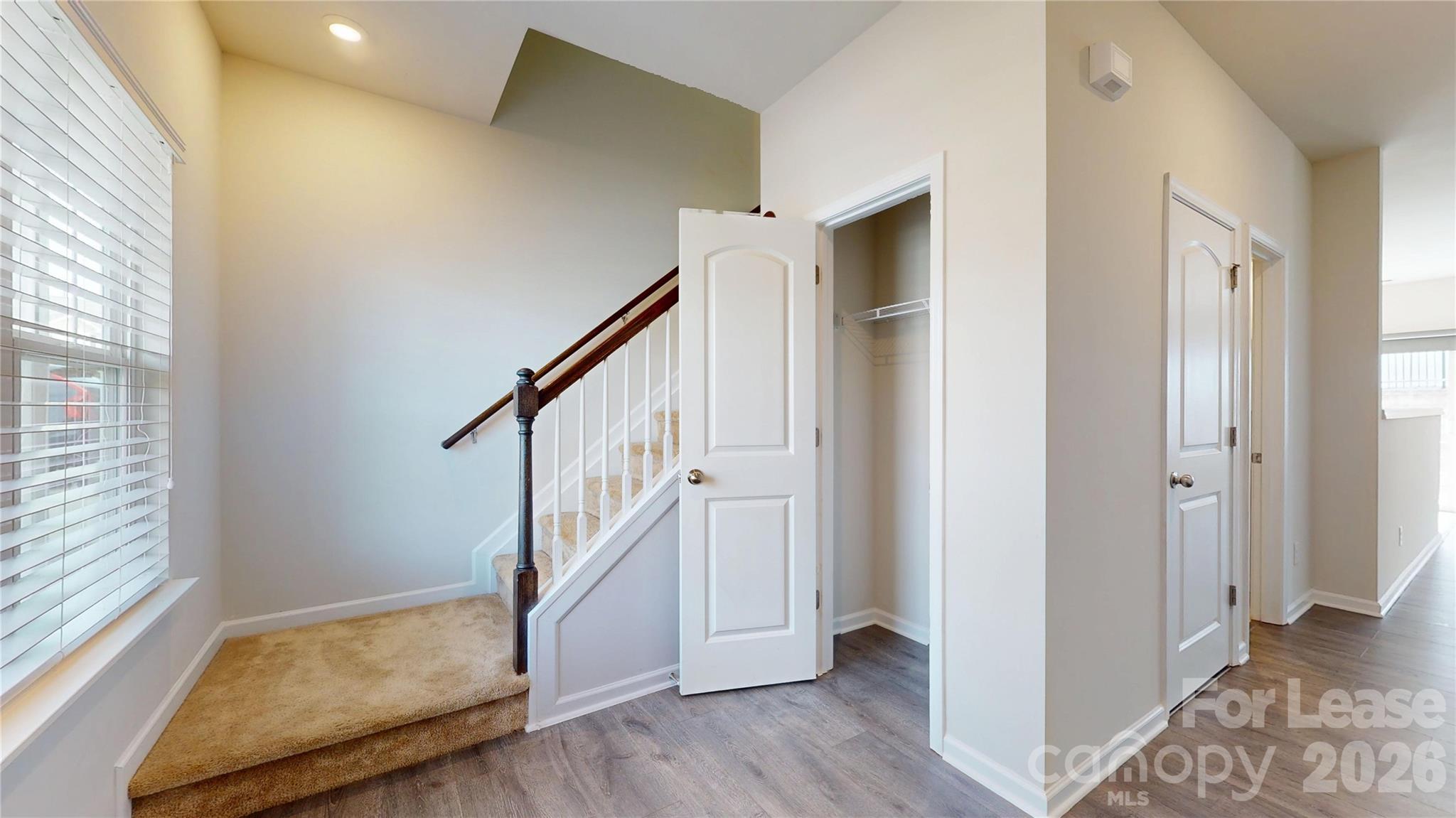 6430 Revolutionary Trail