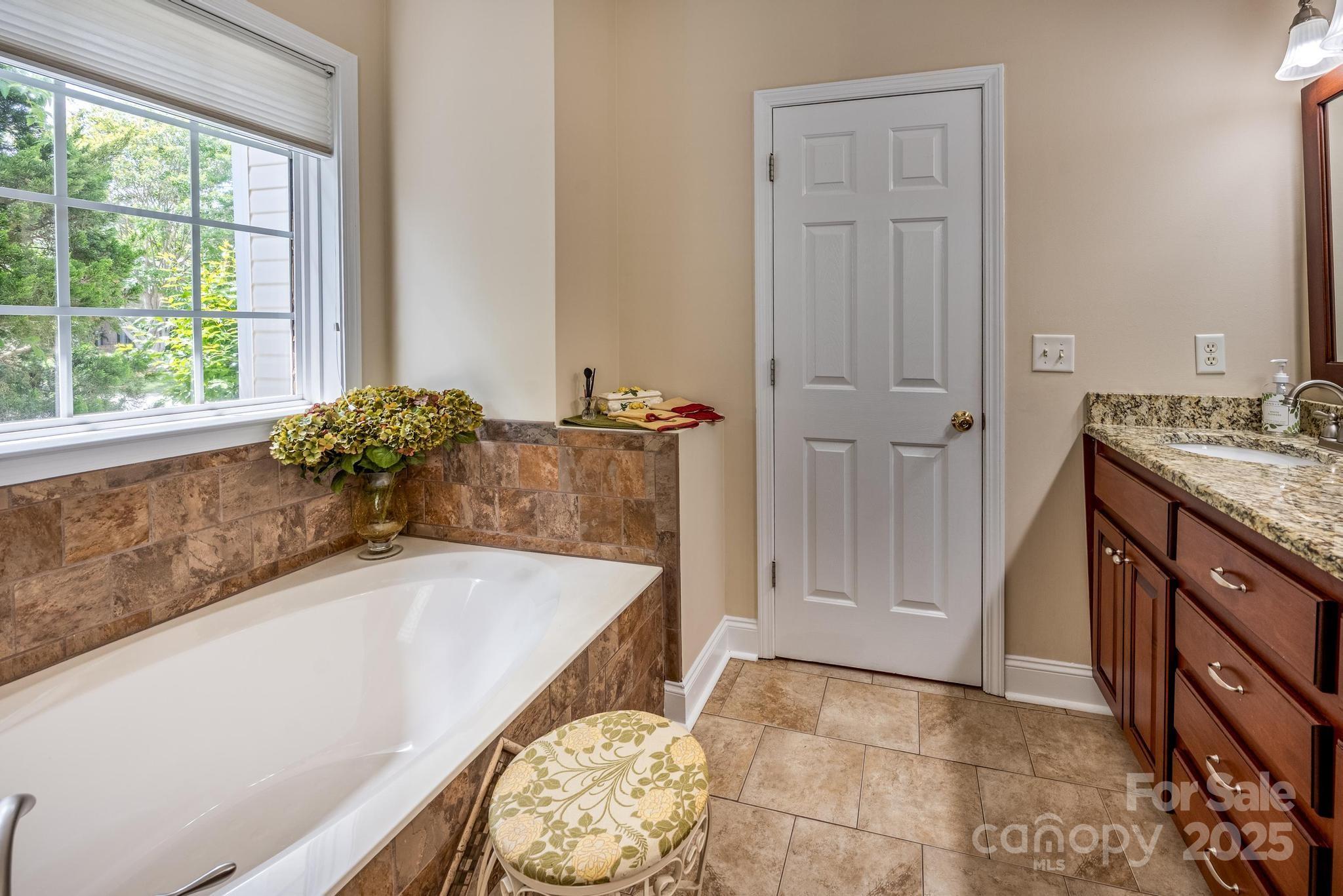 Verdict Ridge - Residential