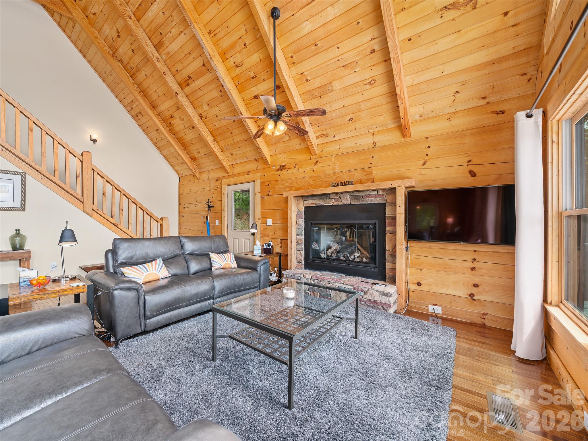 483 Birdie Lane