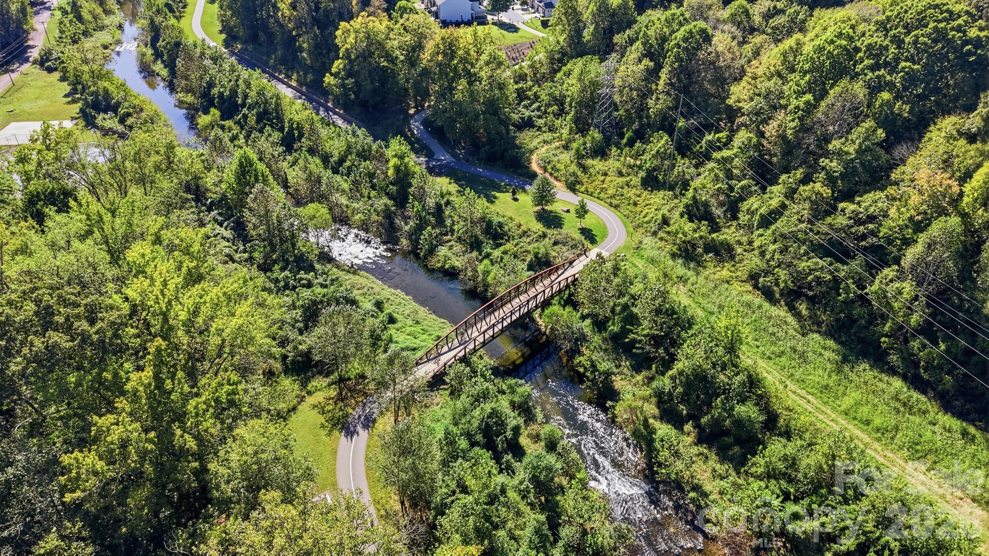 6140 Gray Gate Lane M
