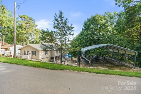 A home in New London