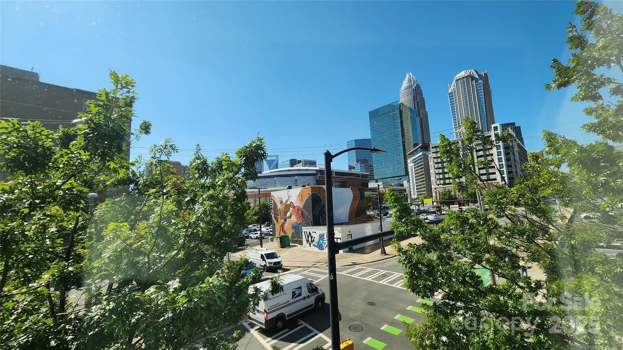 505 E 6th Street 301