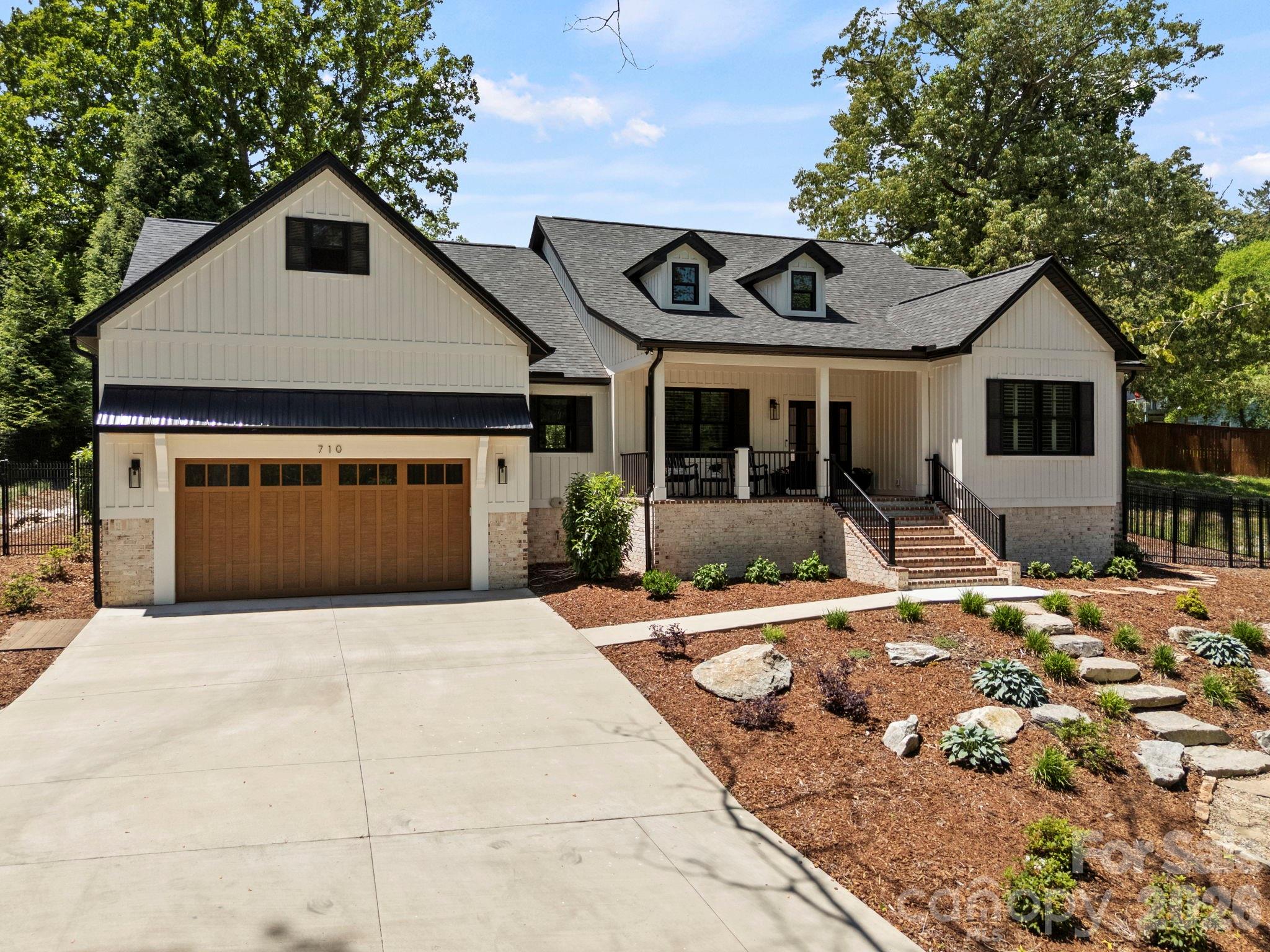 710 Knollwood Drive