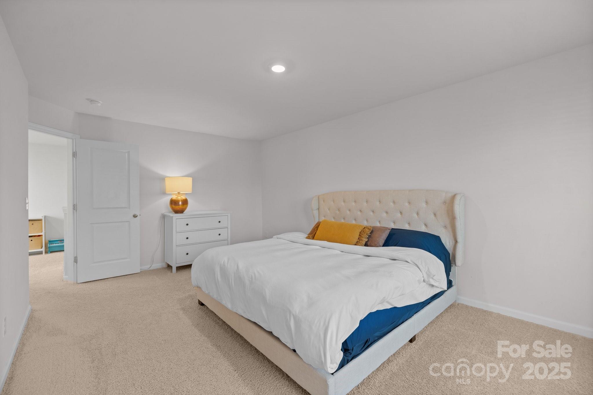 The Village At Ivy Ridge - Residential