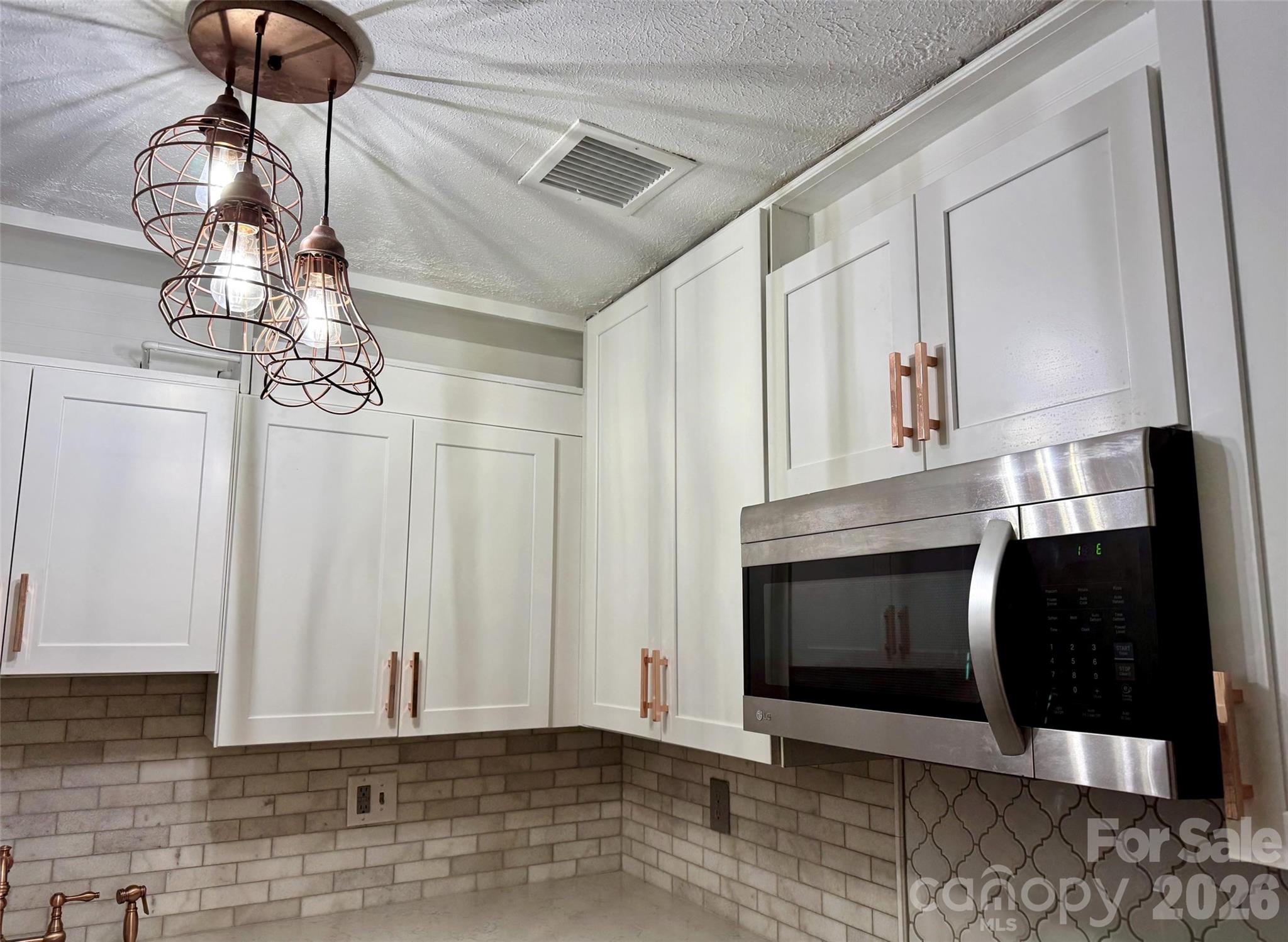 Holly Crest - Residential