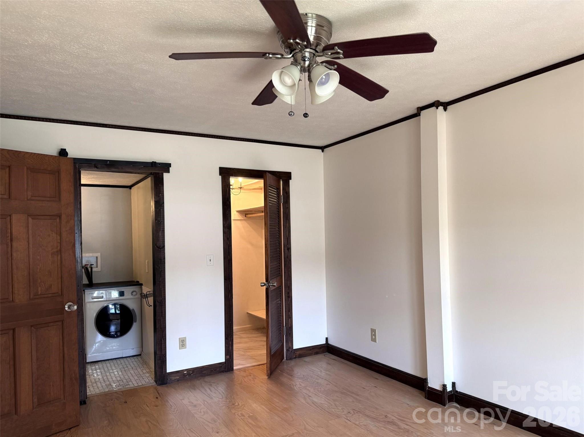 Holly Crest - Residential