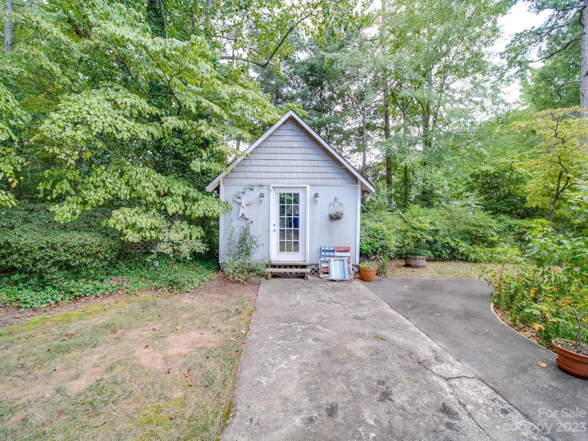 Hilltop Acres - Residential