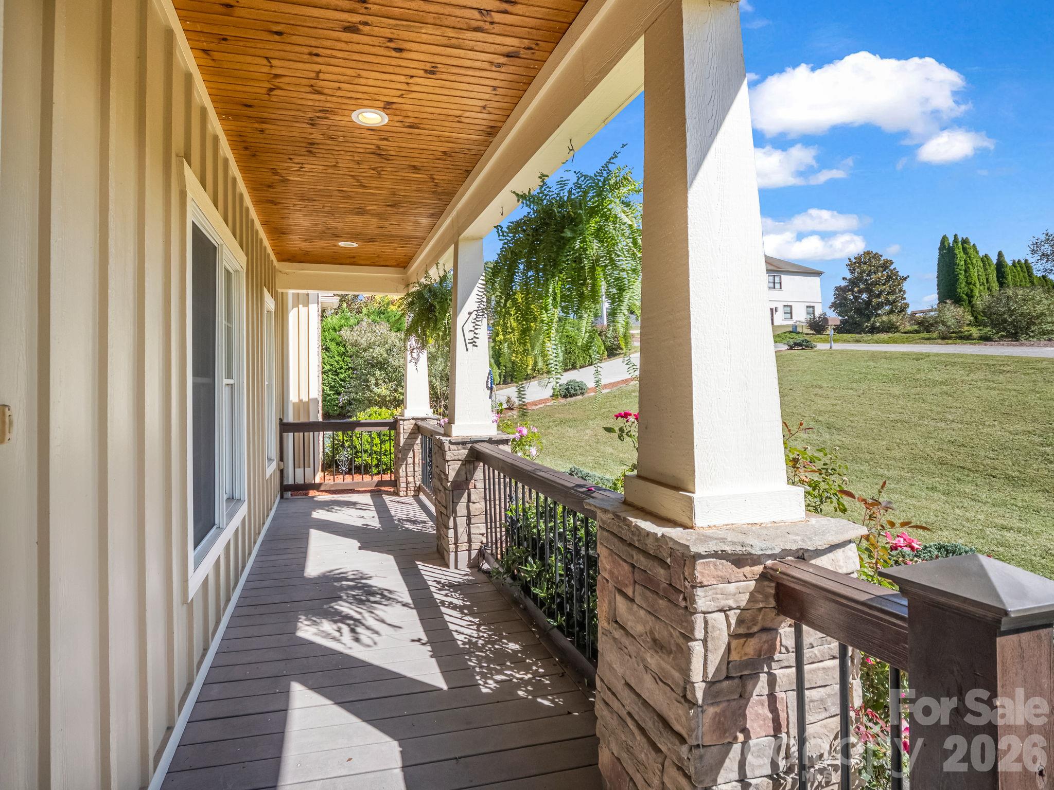 61 Mountain Shadows Drive