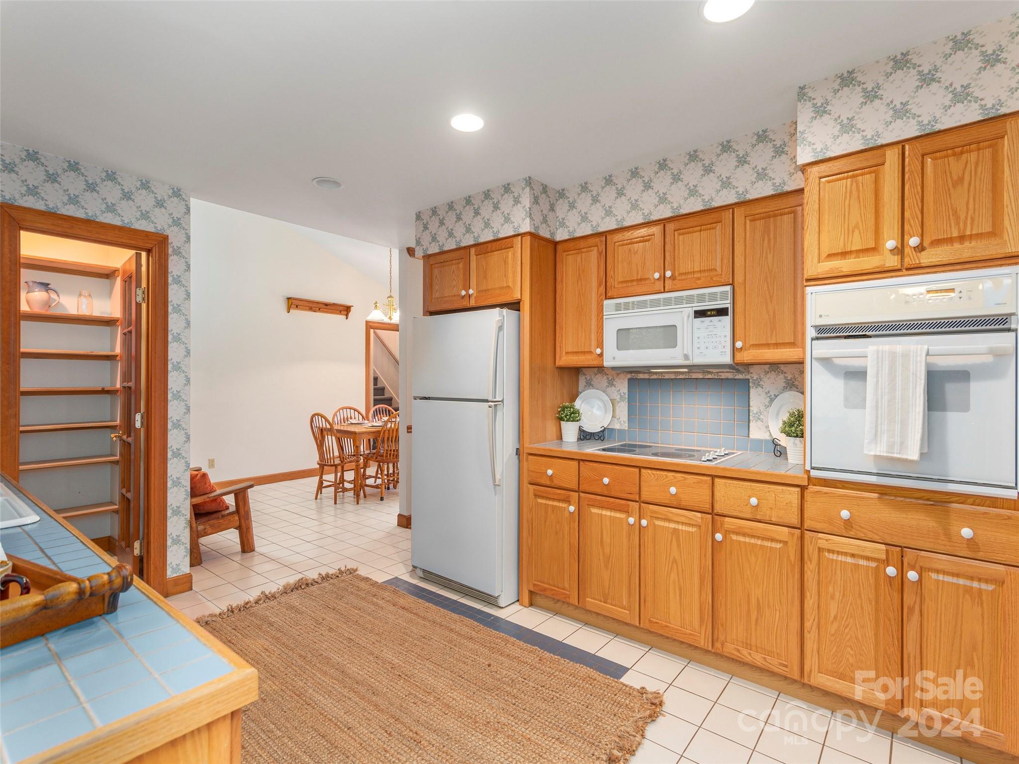 Cardinal Ridge - Residential