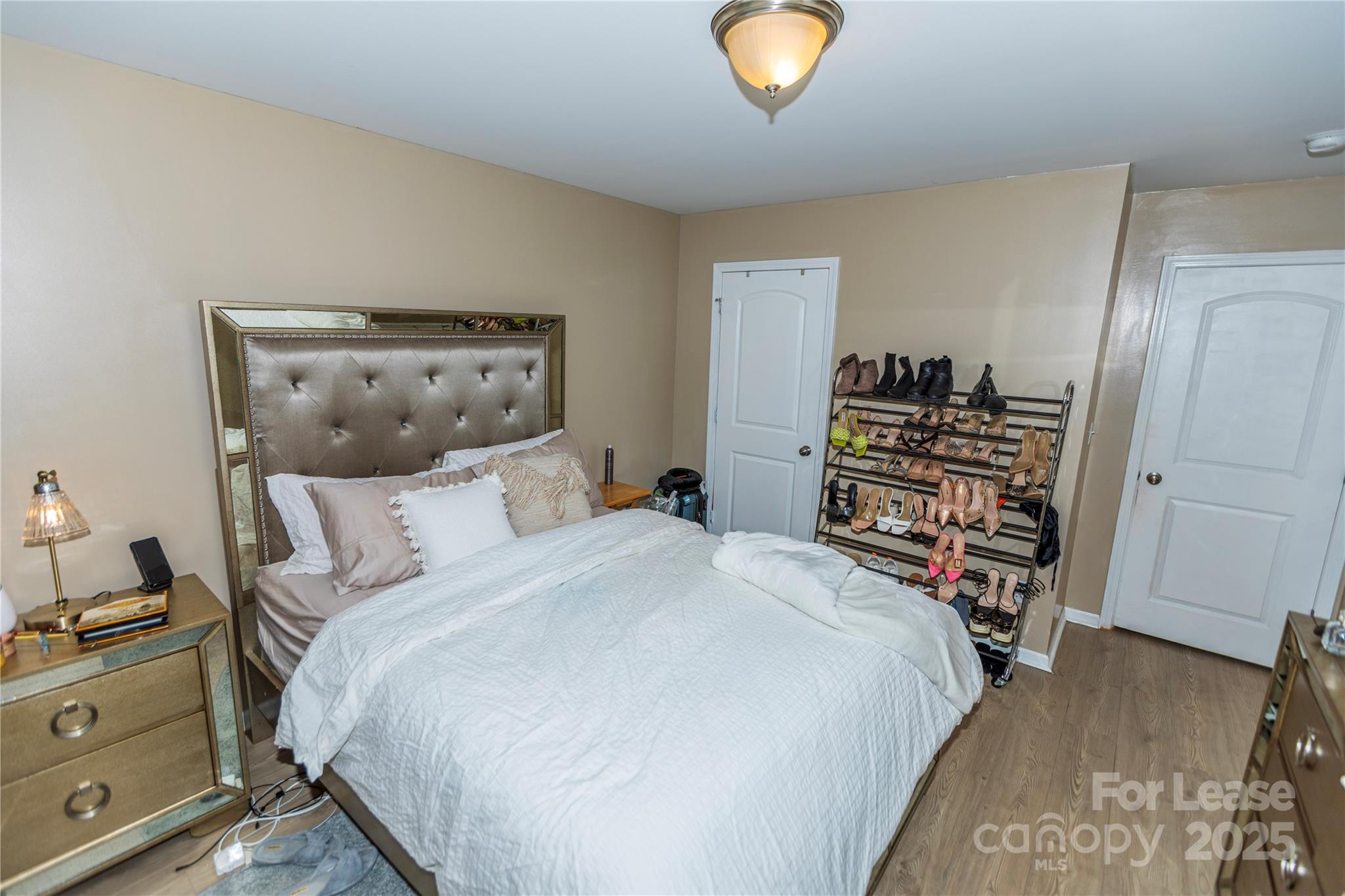 Riverwalk - Residential Lease