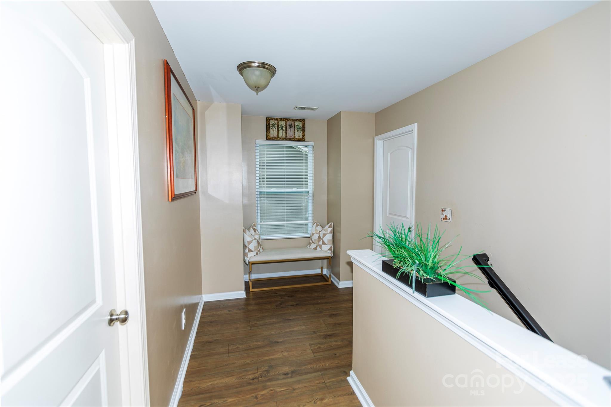 Riverwalk - Residential Lease