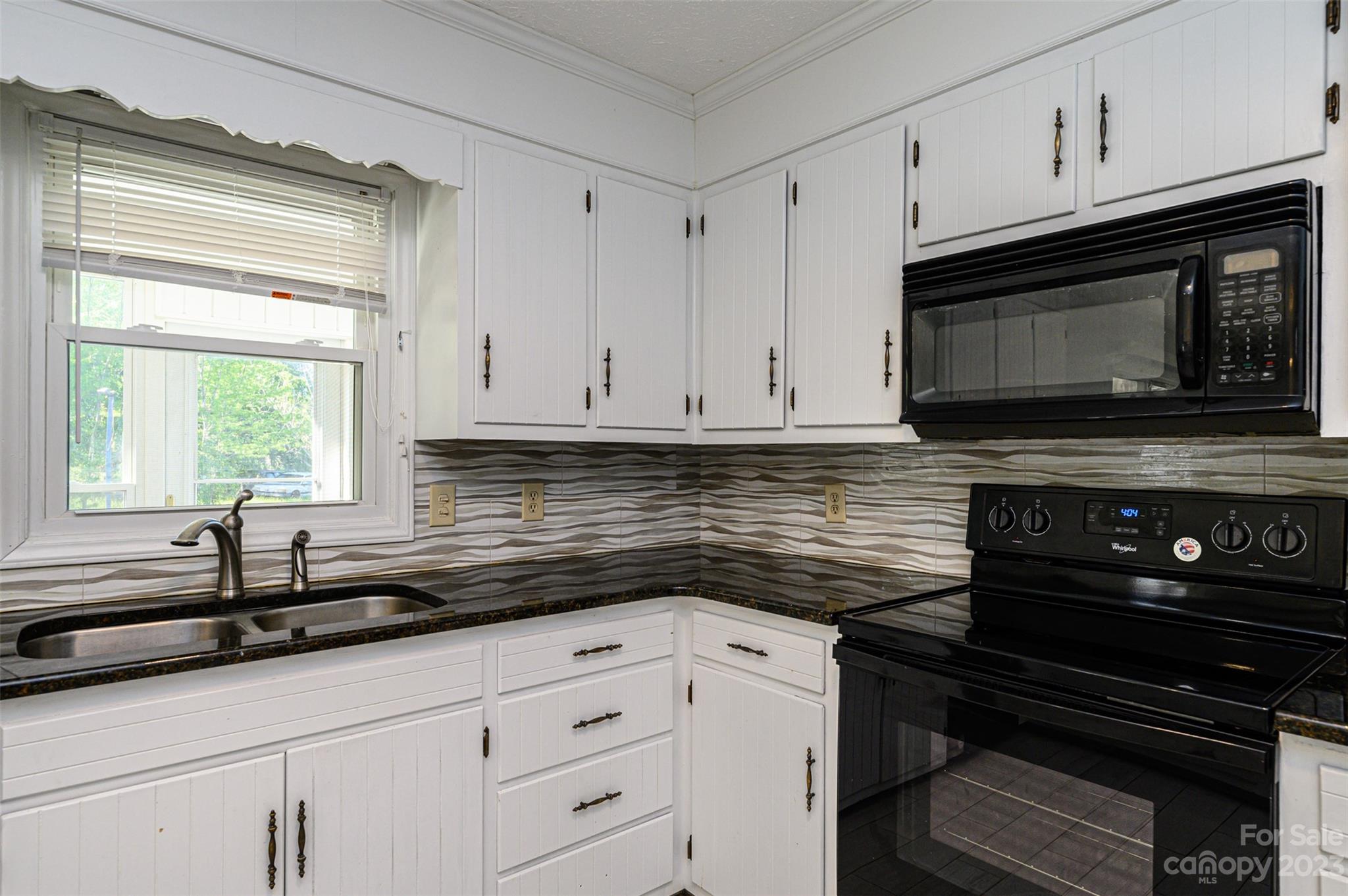 Western Plaza - Residential