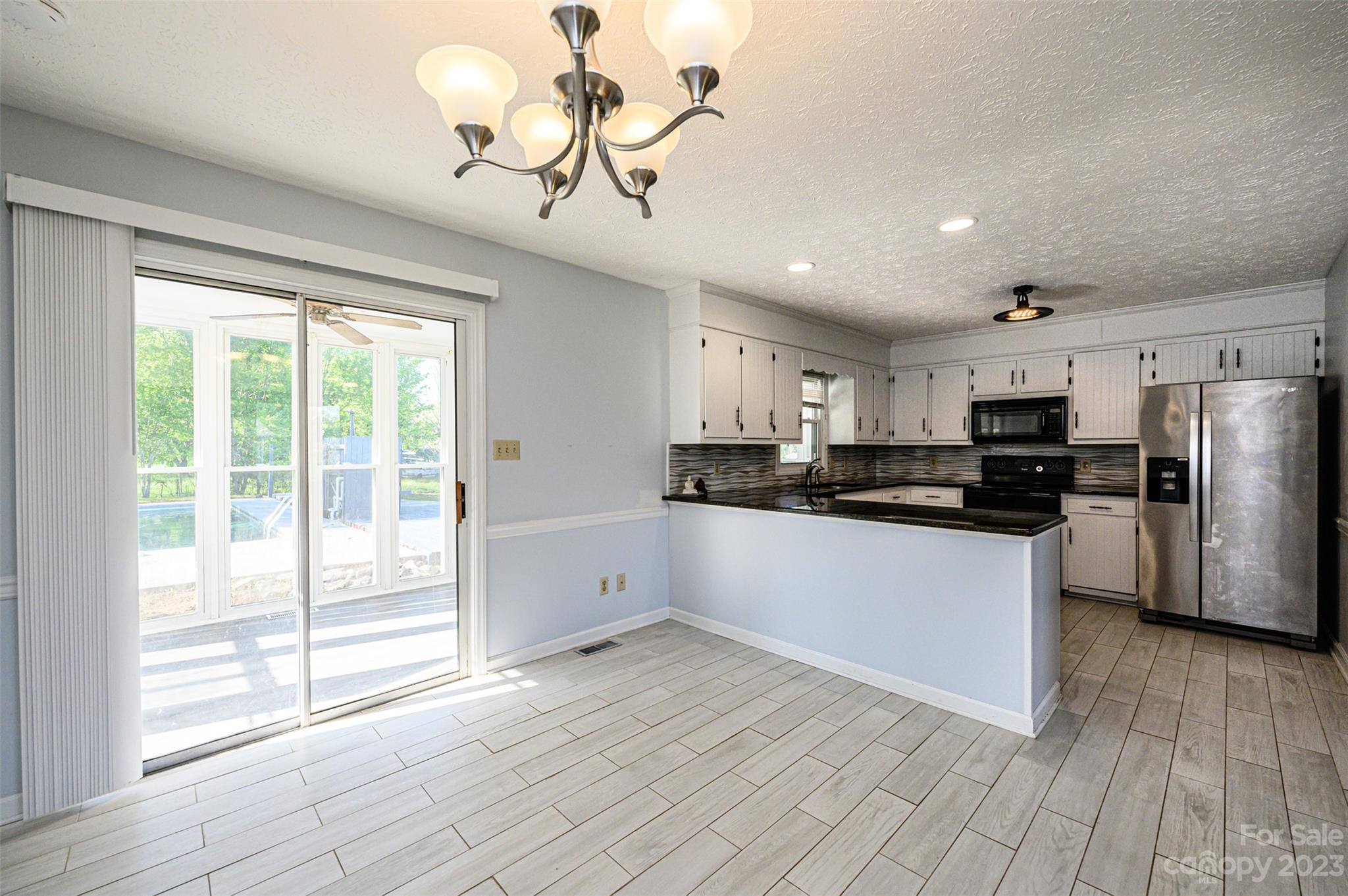 Western Plaza - Residential