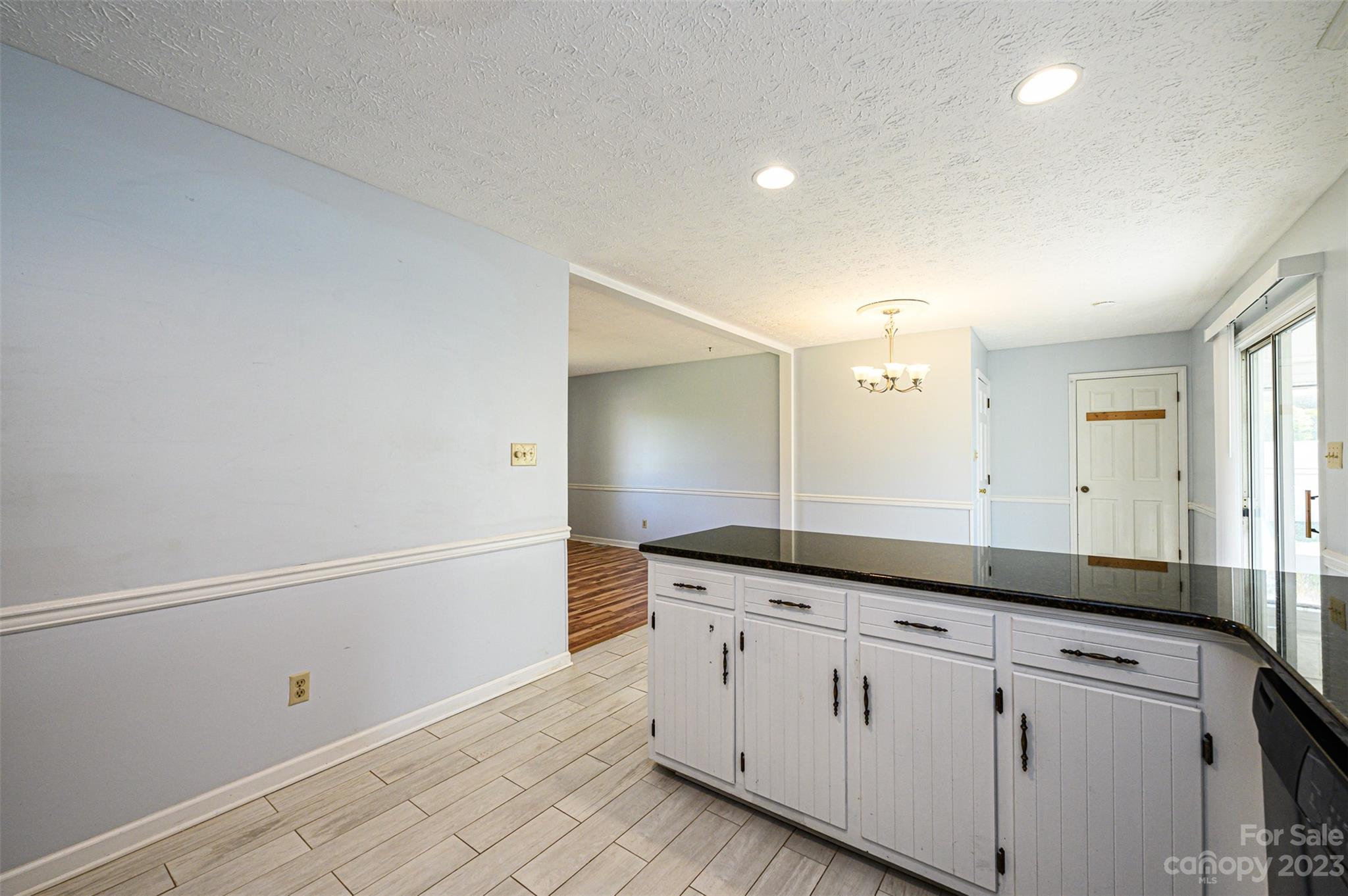 Western Plaza - Residential