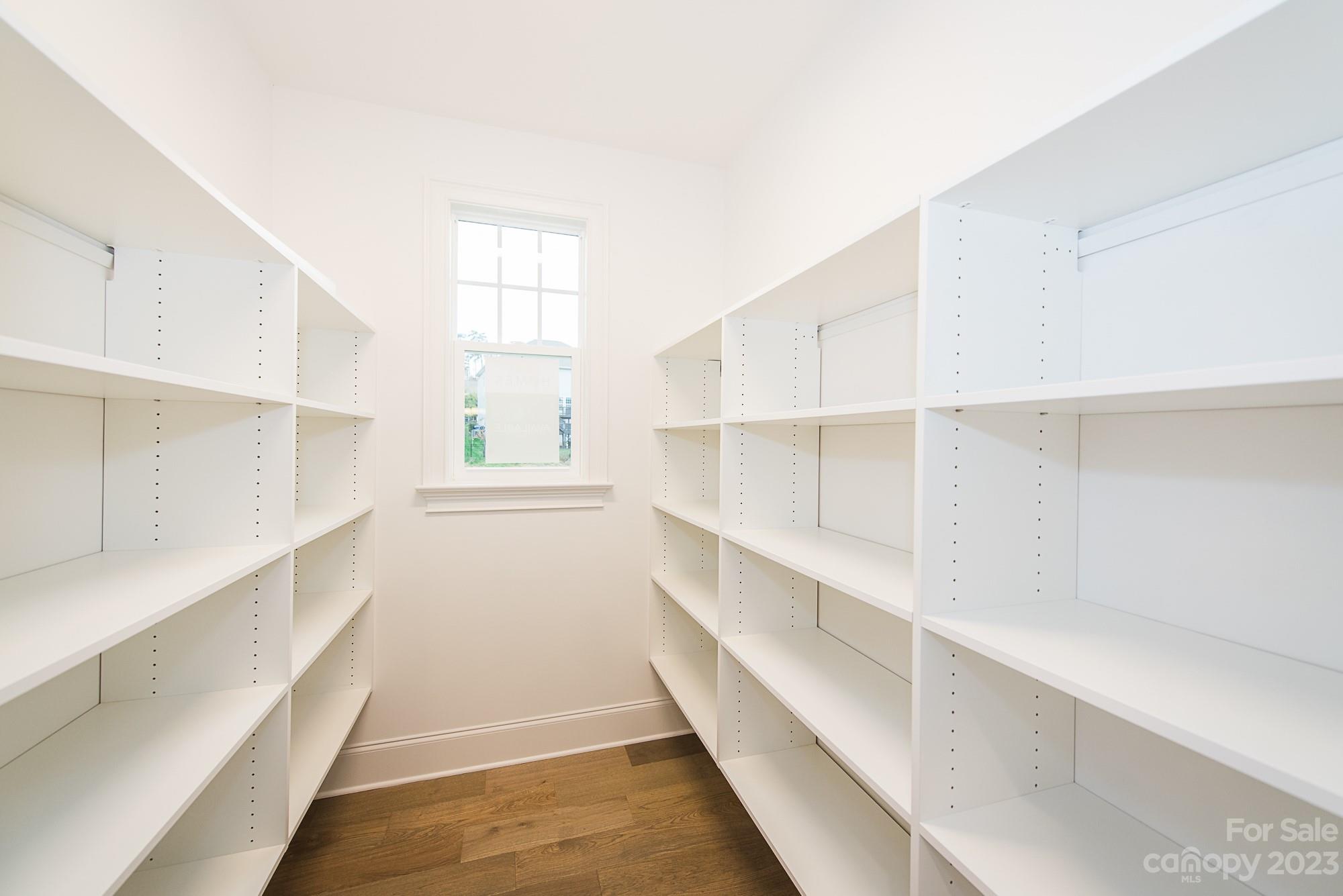 LakeWalk - Residential