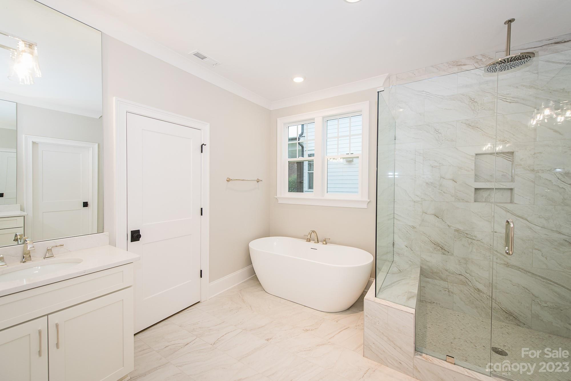 LakeWalk - Residential