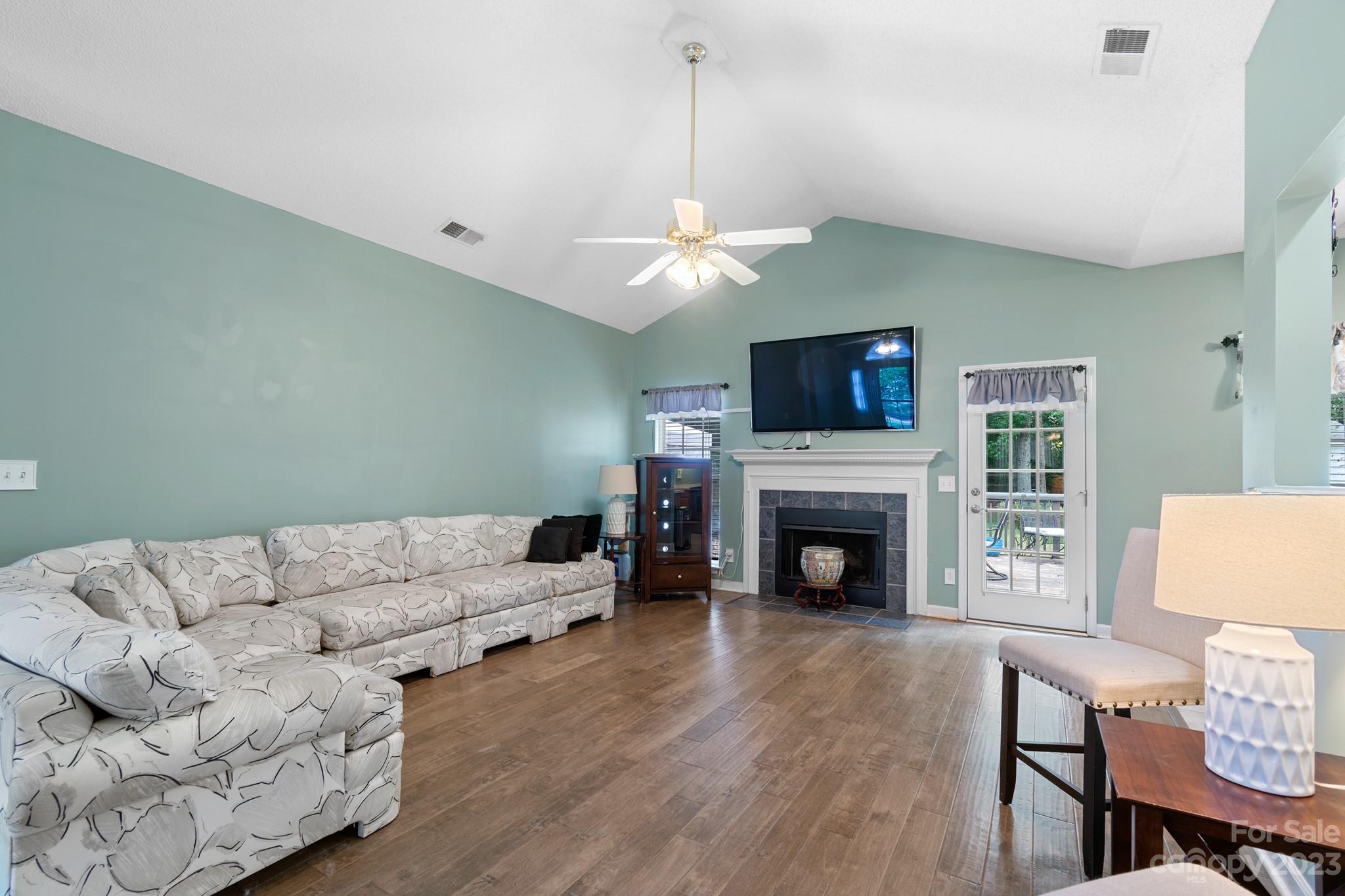 Knightsbridge - Residential