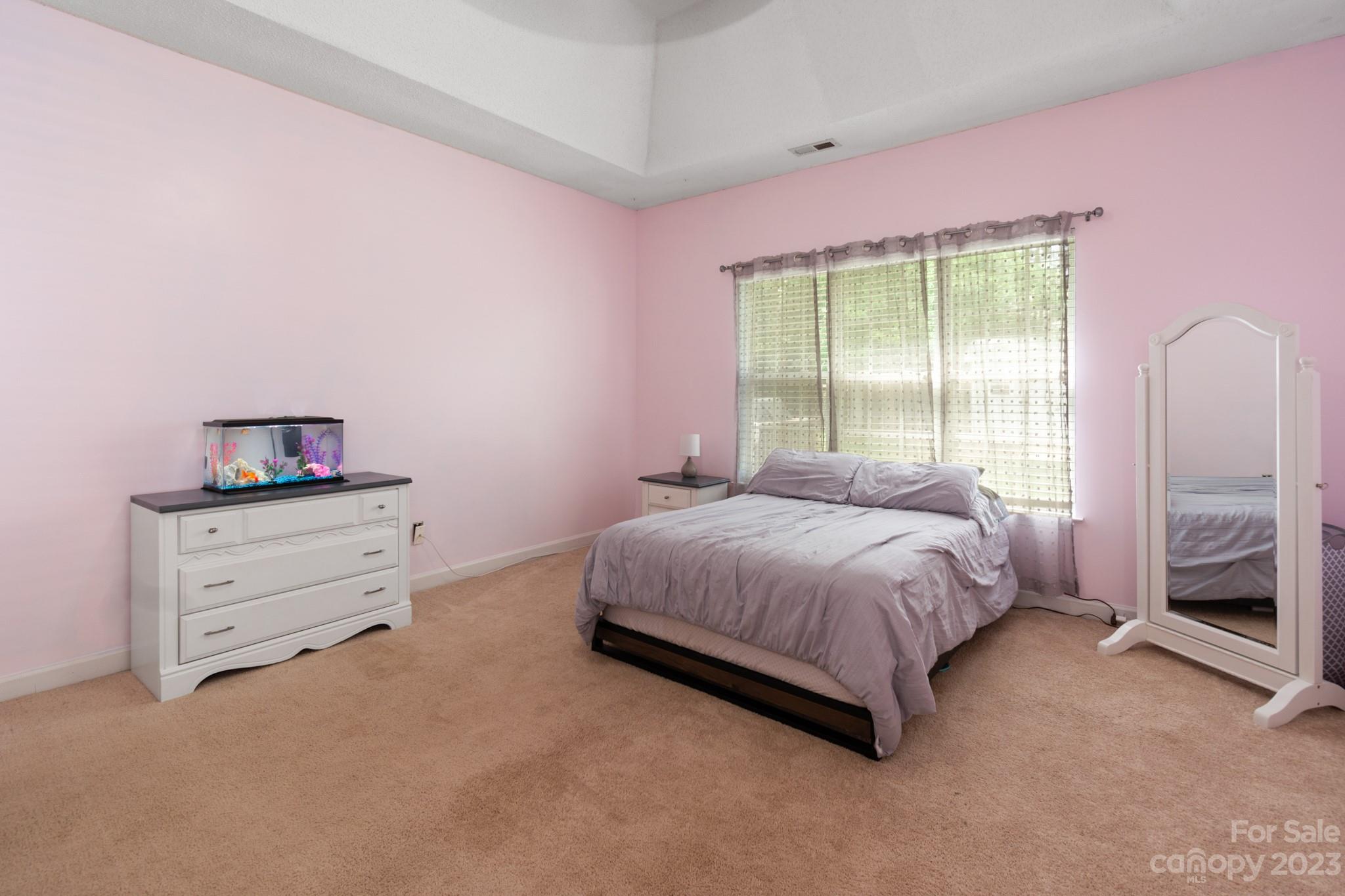 Knightsbridge - Residential