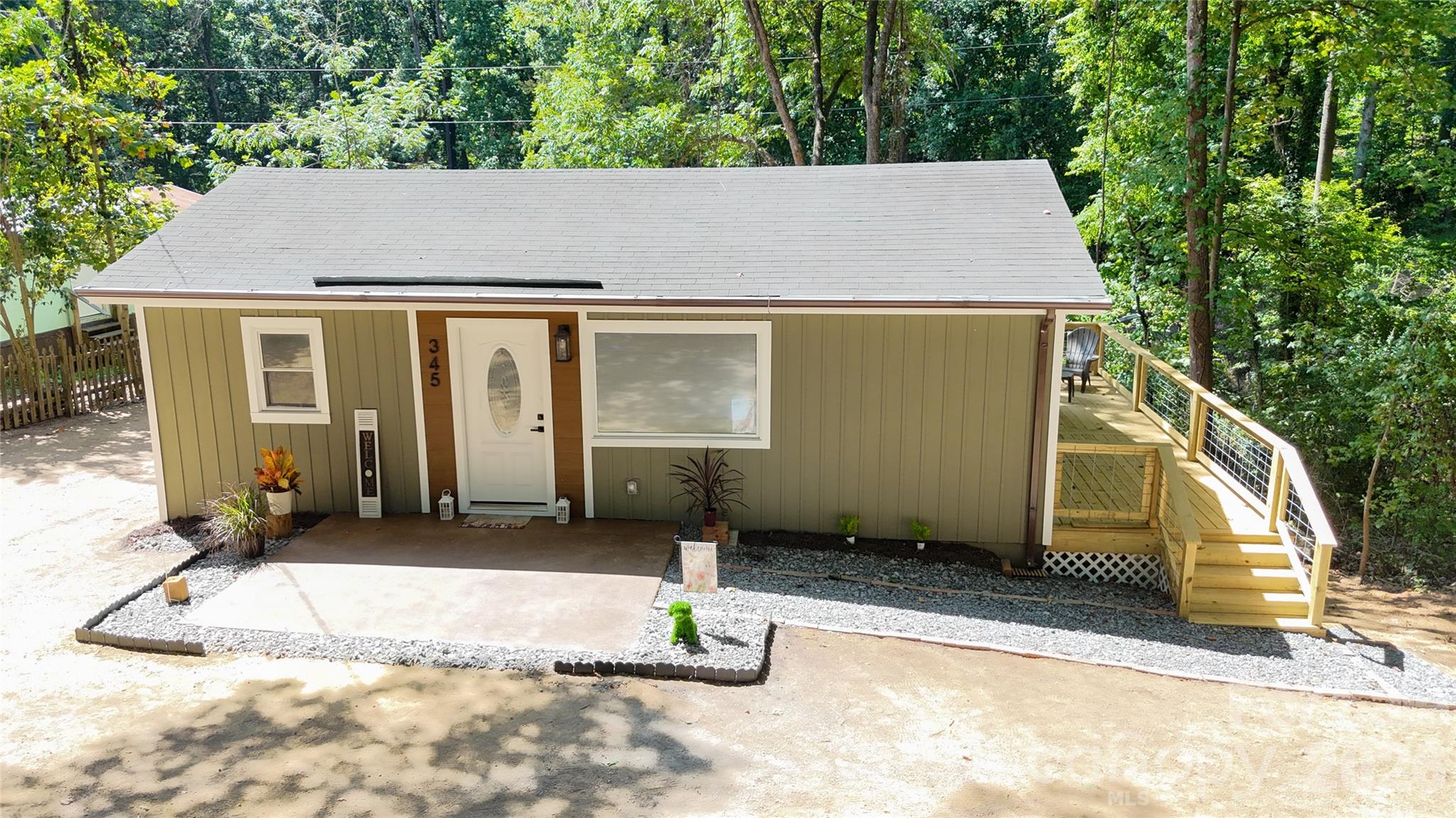 345 EPPS Road