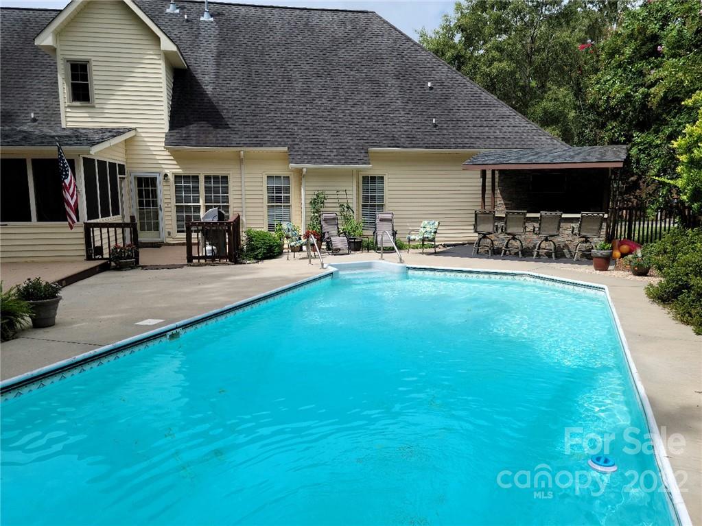 Devonshire - Residential