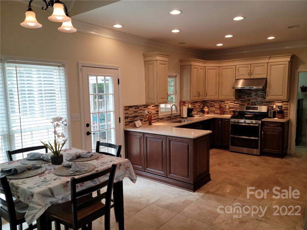 Devonshire - Residential