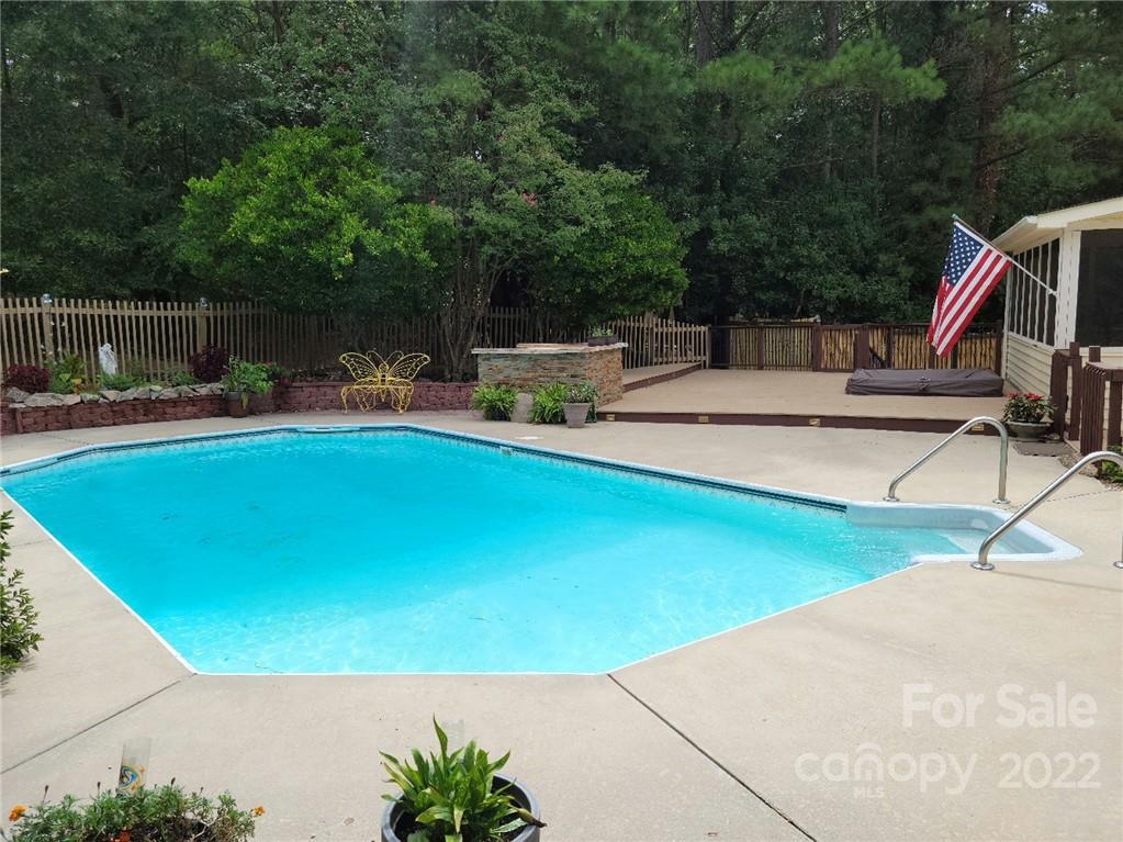 Devonshire - Residential