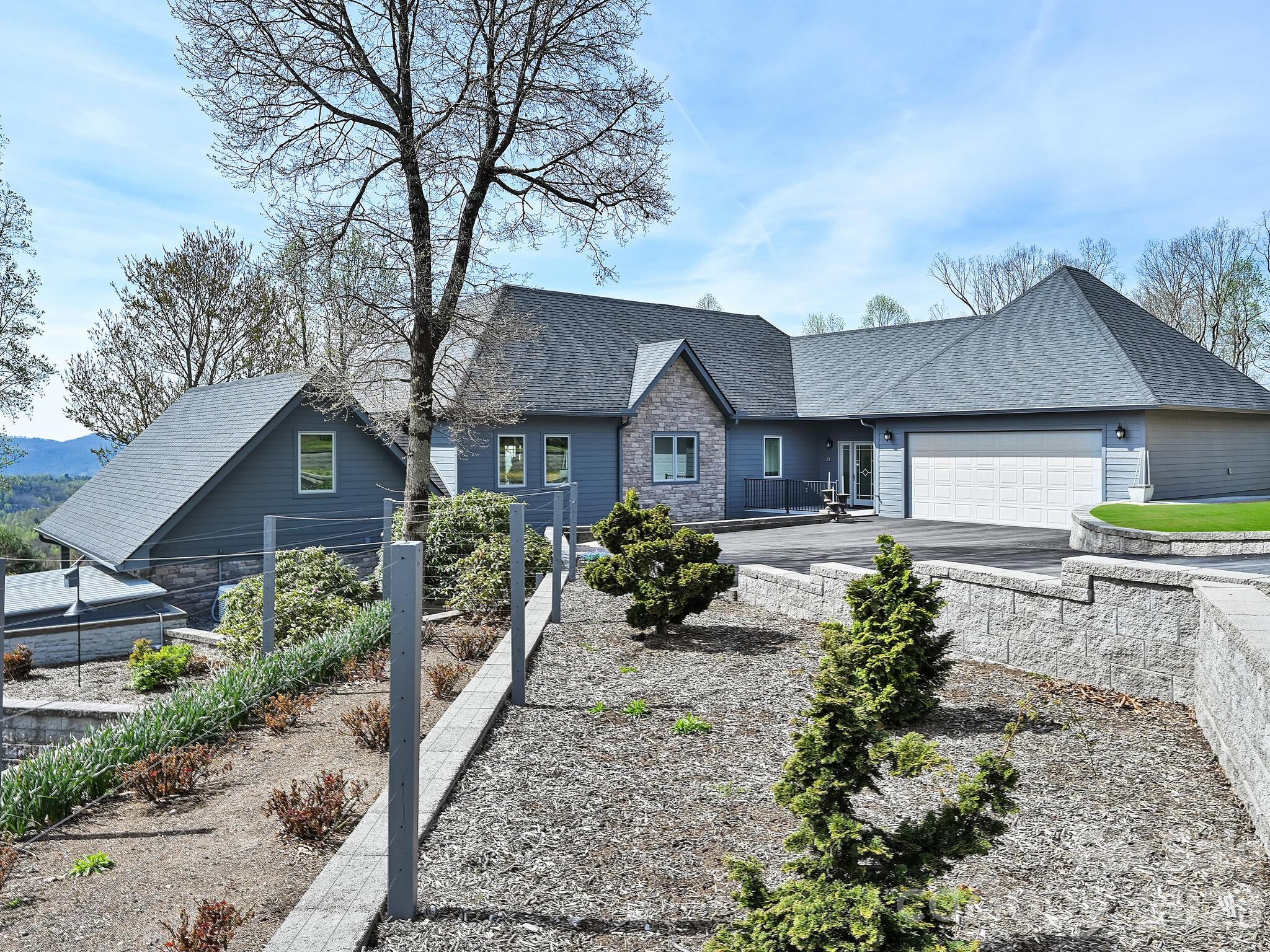 Laurel Park - Residential