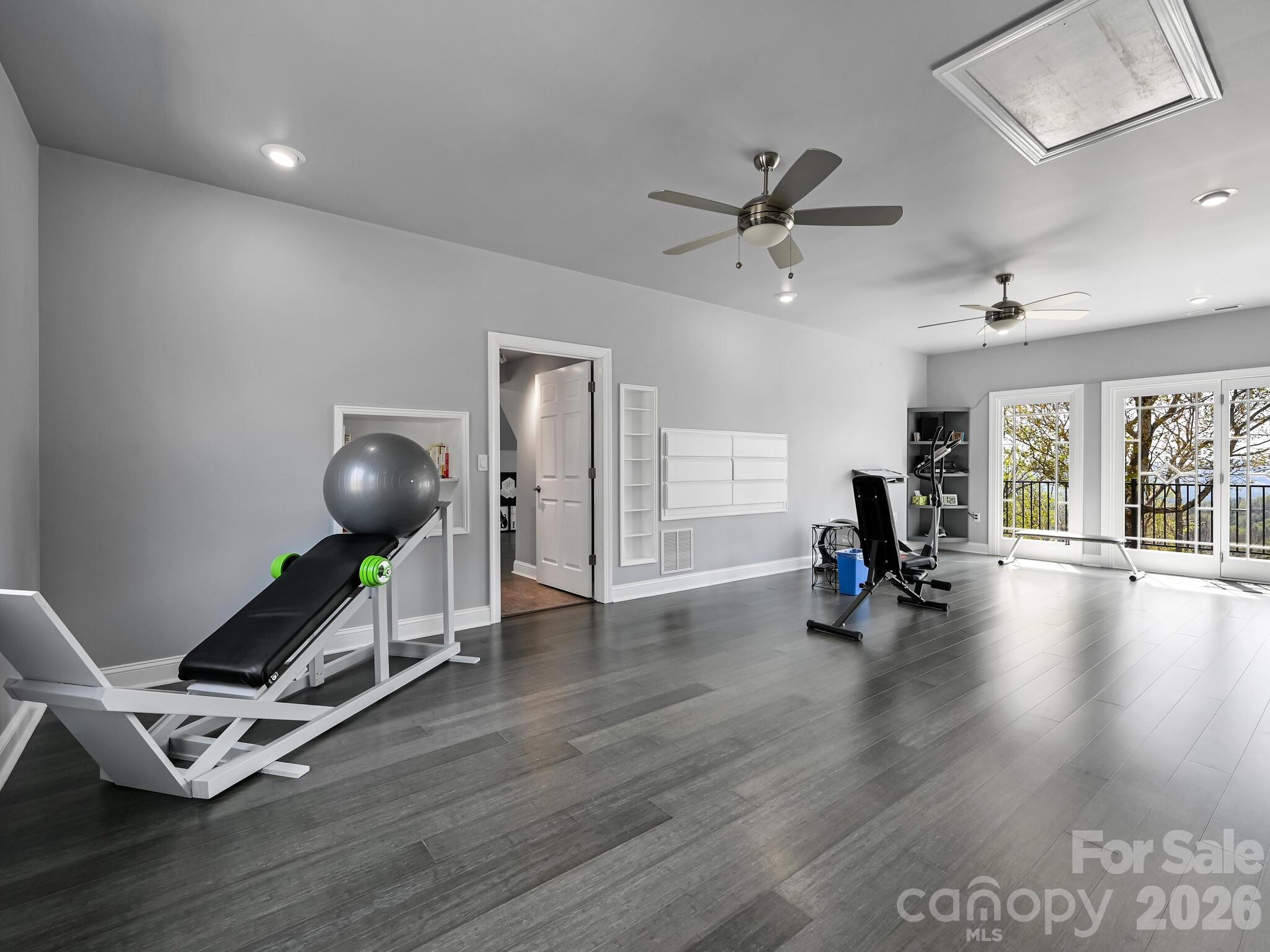 Laurel Park - Residential