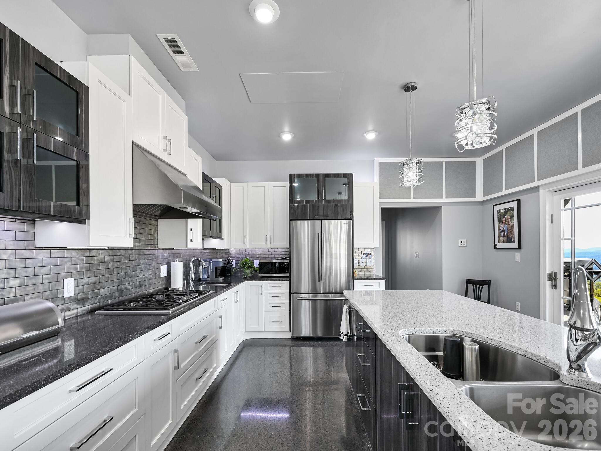 Laurel Park - Residential