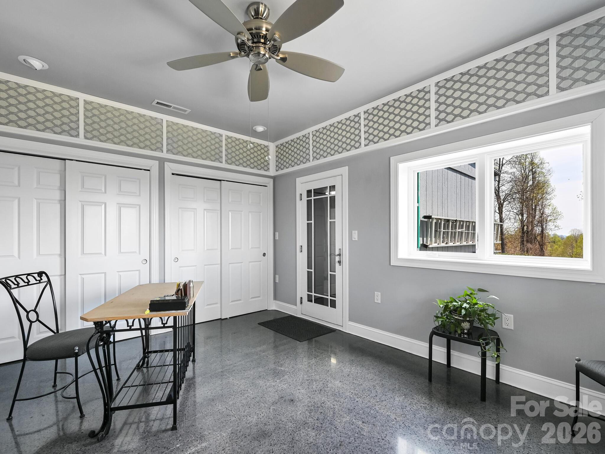 Laurel Park - Residential