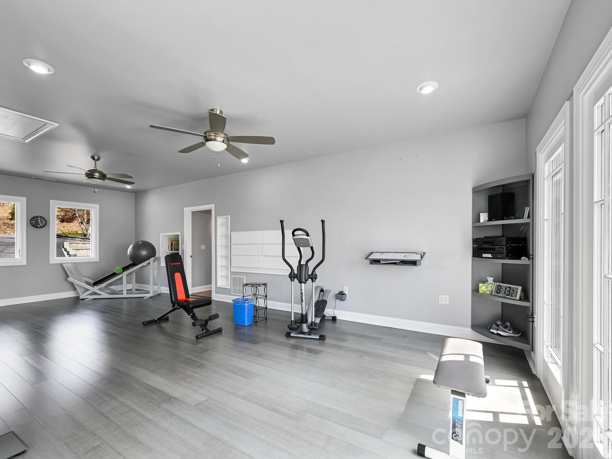 Laurel Park - Residential