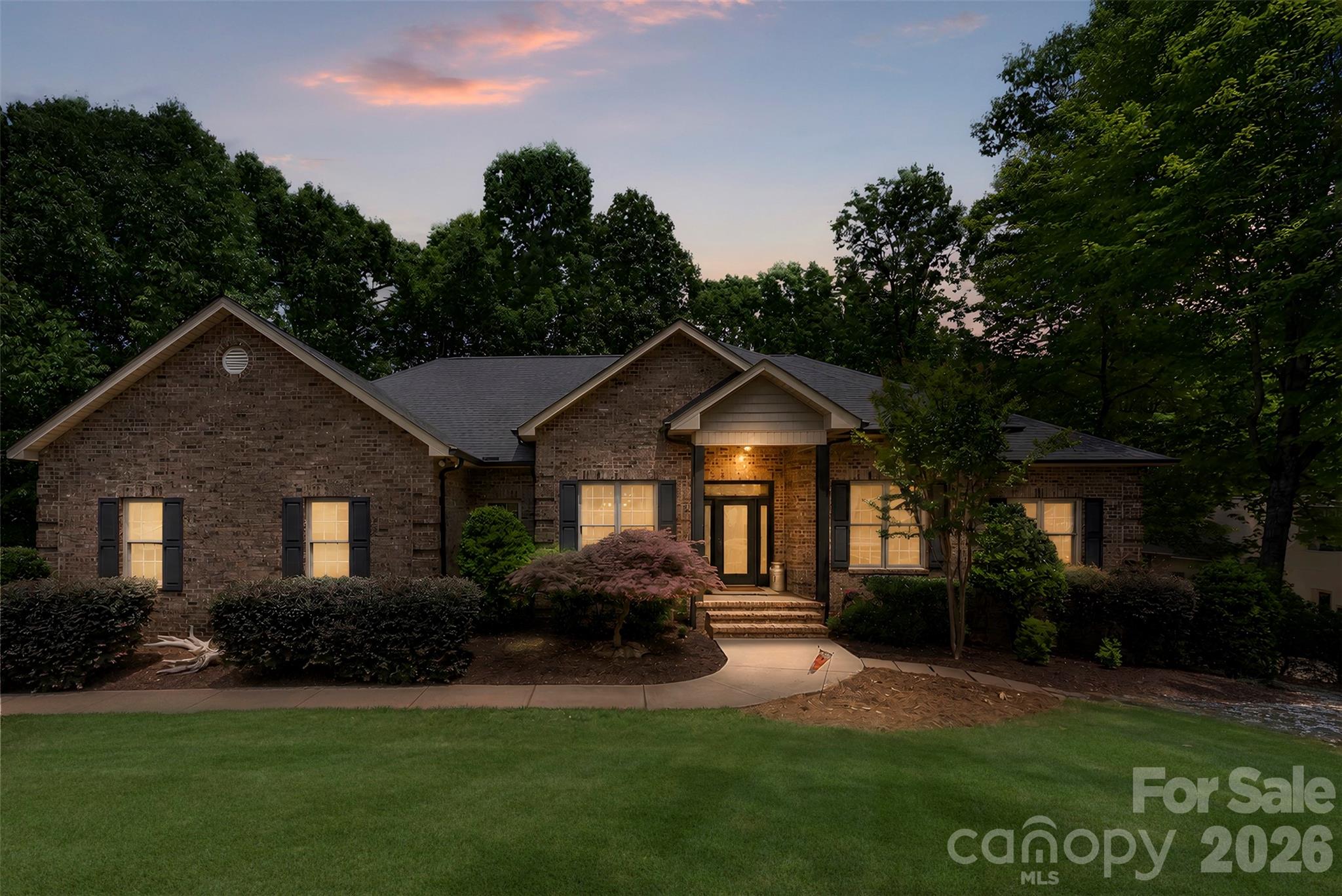 543 Kenway Loop