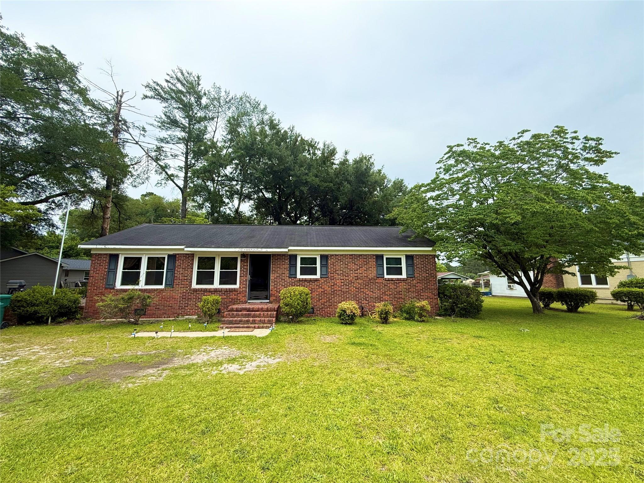 101 Windsor Drive