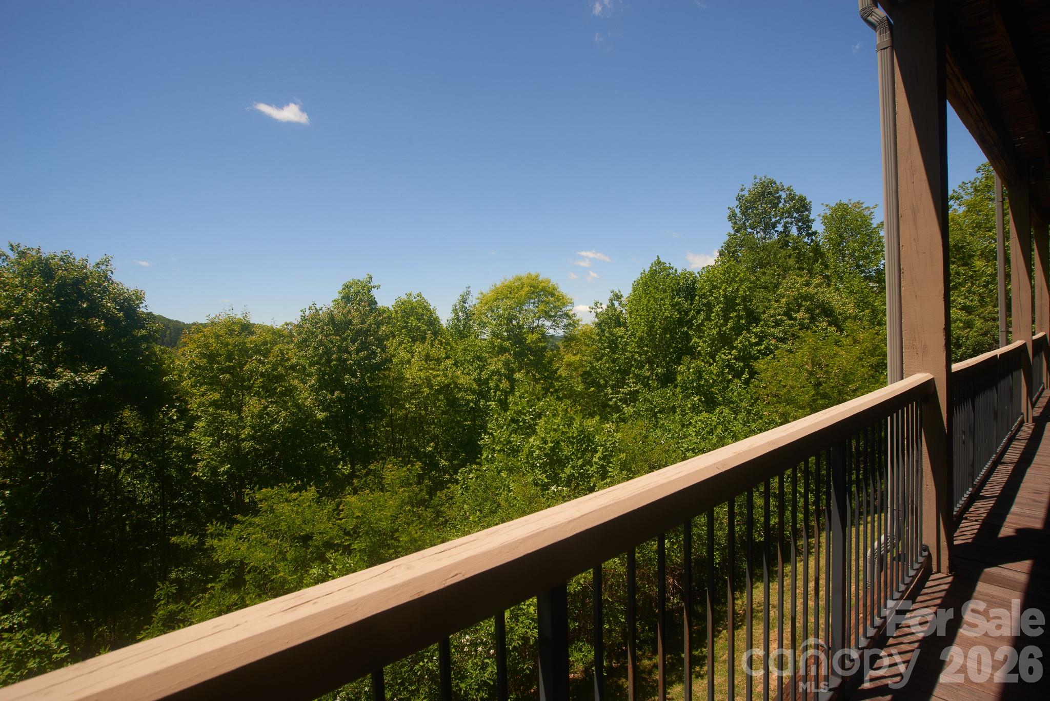 MOUNTAIN AIR - Residential