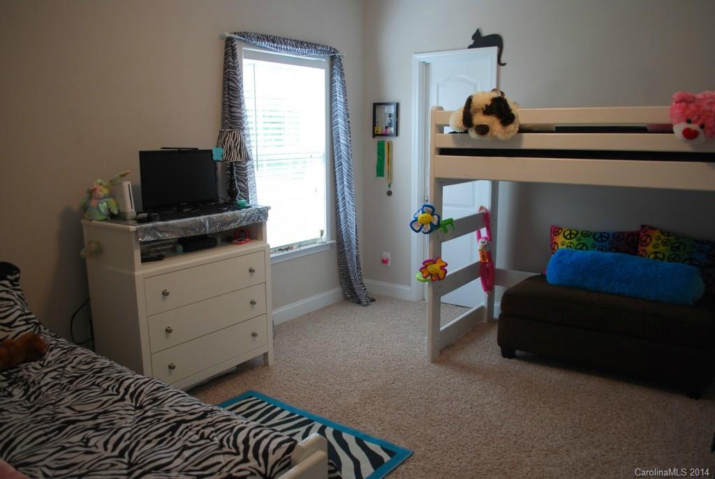 Eastview Oaks - Residential