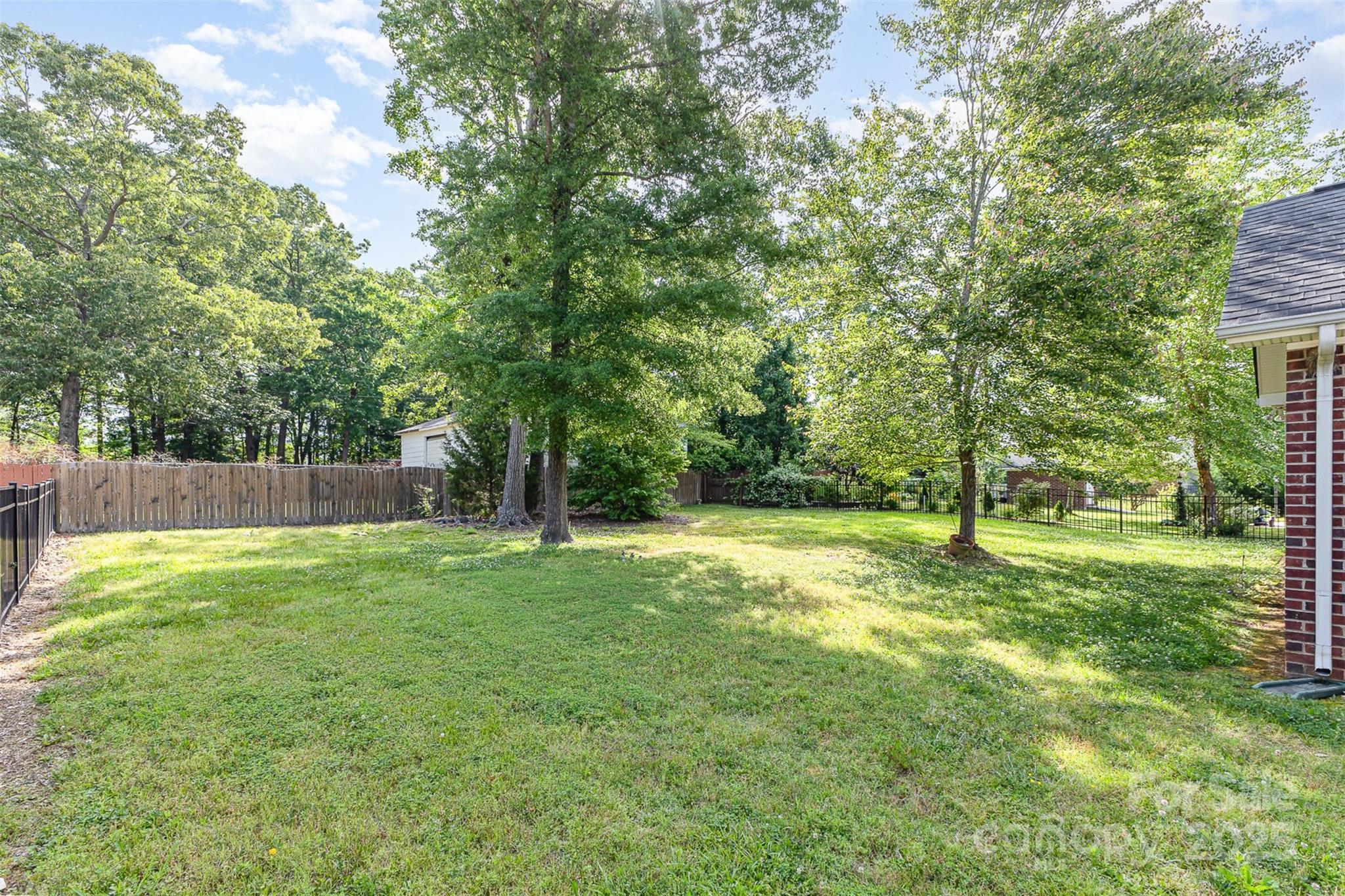 Crooked Creek Estates - Residential