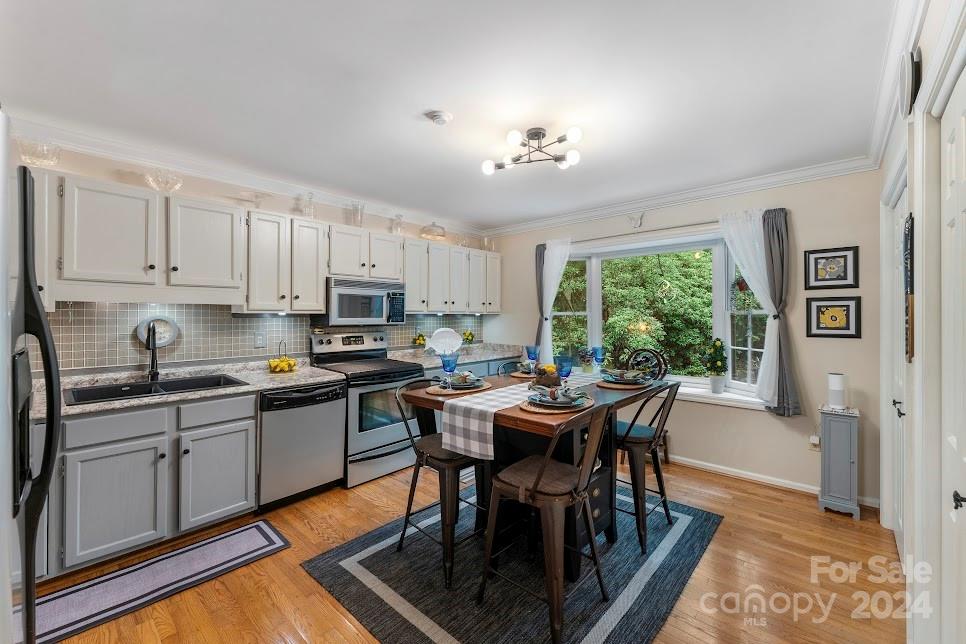 Connestee Falls - Residential