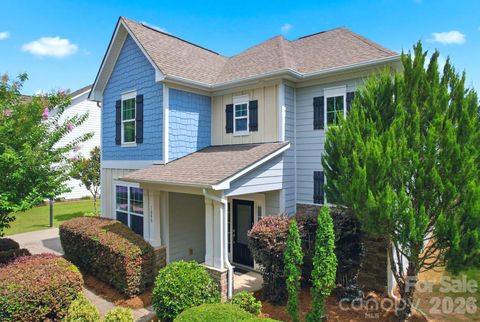 Photo of 1855 Shadow Lawn Court, Fort Mill, SC 29715 (MLS # 4395925)