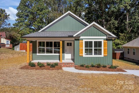 409 Oak Circle Kannapolis NC 28081